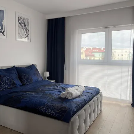 Cosy 3 Close To Main Square