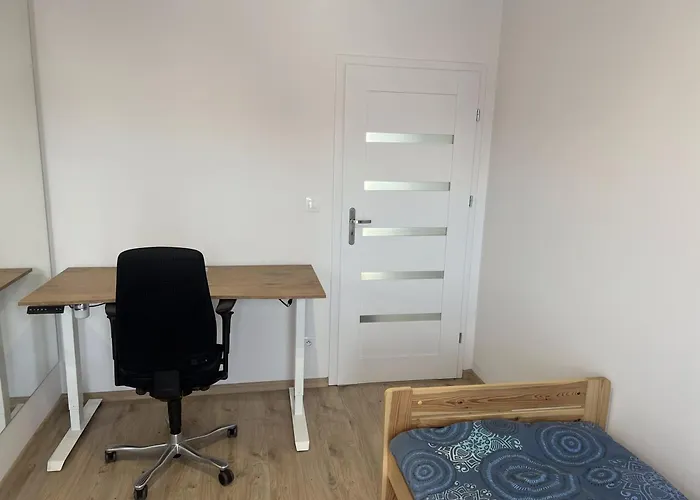 Cosy 3 Close To Main Square *