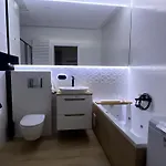 Cosy 3 Close To Main Square شقة